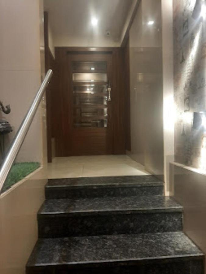 Panvel Palace Hotel Bombaj Zewnętrze zdjęcie