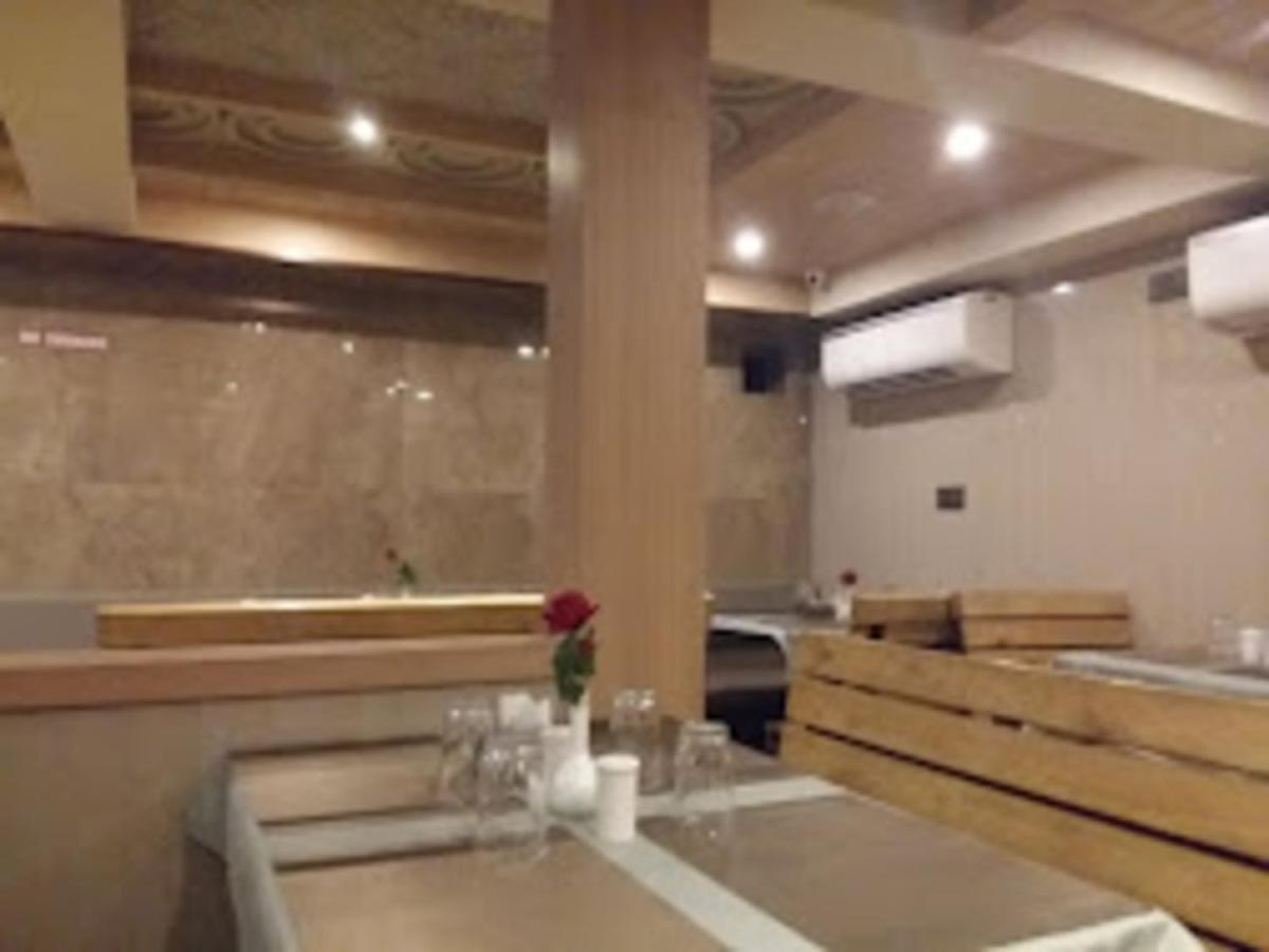 Panvel Palace Hotel Bombaj Zewnętrze zdjęcie
